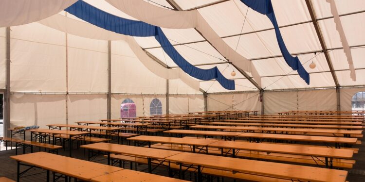 Unveiling the Secrets of Beer History: From Ancient Brews to Modern Craft