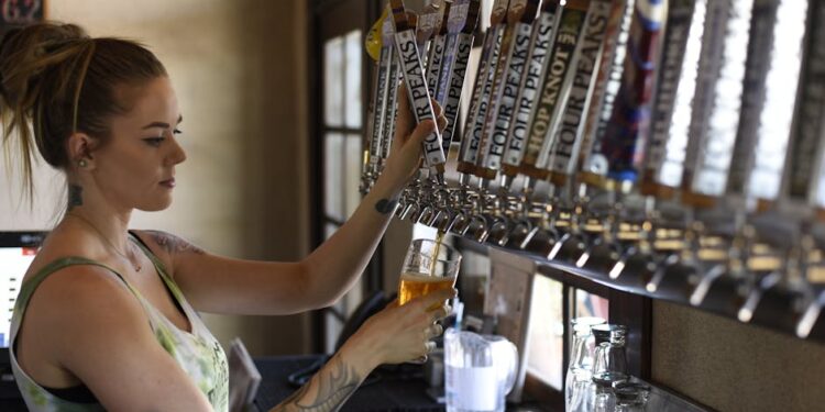 7 Essential Tips for Mastering BIAB Brewing at Home